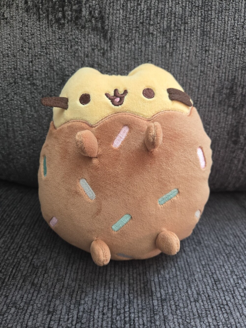 Pusheen Chocolate Dipped Cookie Squisheen 6" Plush GUND